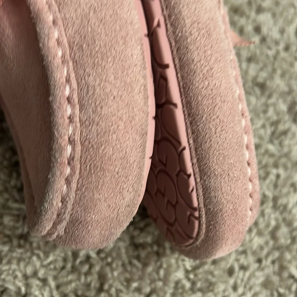 Ugg Australia Girls slippers sz 4 s/n 1013300K pink